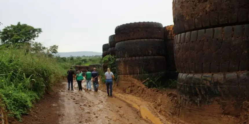 Prefeitura autua empresa de grande porte por armazenamento irregular de pneus em Parauapebas